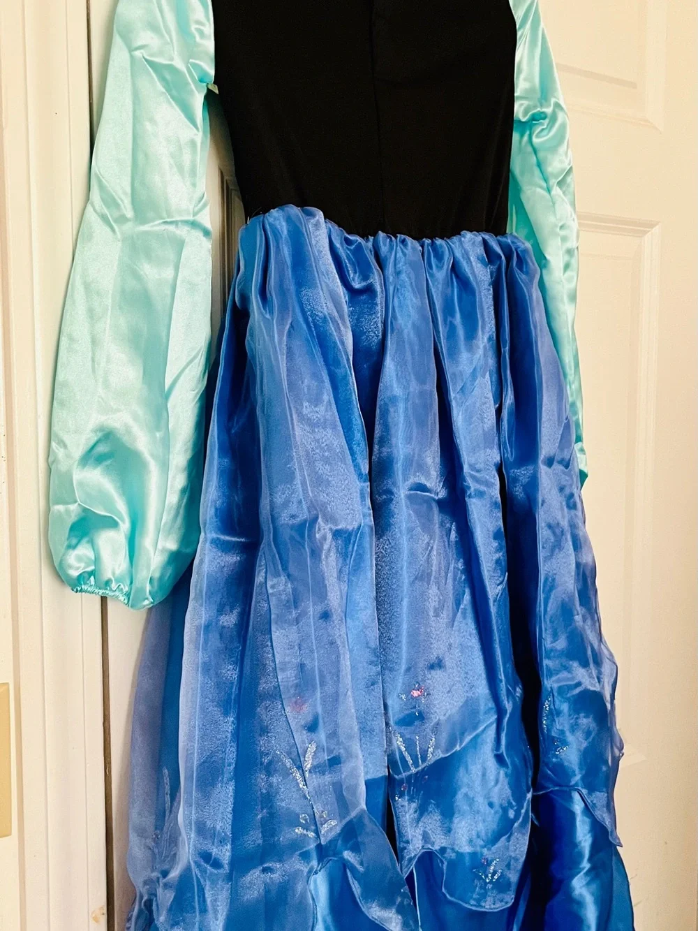 Disney Store Princess Costume Dress Anna Two Piece Cape & Dress Costume Set